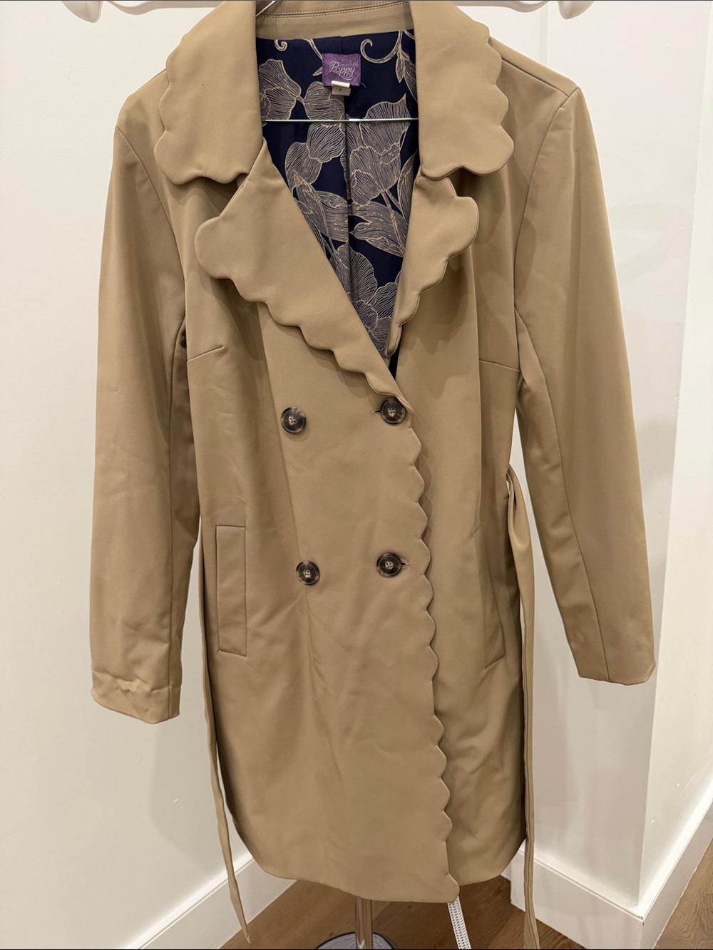 Scalloped-Edge Double-Breasted Trench Coat in Beige